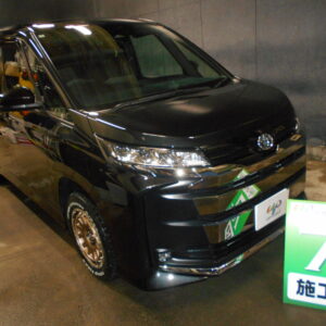 お客様名：K.N様　車種名：TOYOTA ノア　コース名：UPコート ７G