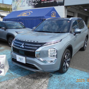 お客様名：H.K様　車種名：MITSUBISHI アウトランダーPHEV　コース名：UPコート 10G