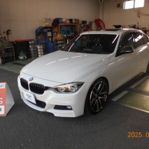 お客様名：K.F様　車種名：BMW 340i　コース名：UPコート 5G