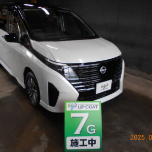 お客様名：M.M様　車種名：NISSAN セレナ　コース名：UPコート7G